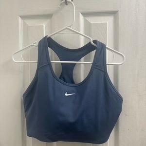 Nike DriFit Sports Bra BV3636-492